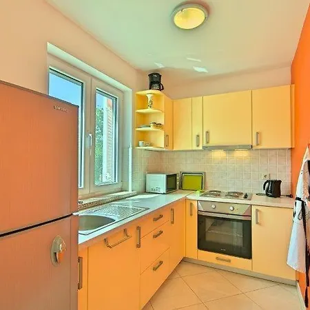 Zuss Apartment