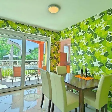 Zuss Apartment *