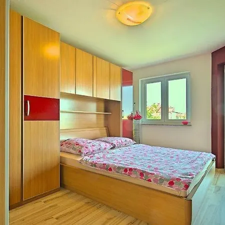 Zuss Apartment