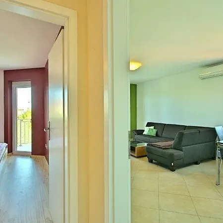 Apartment Zuss Novigrad (Istria)