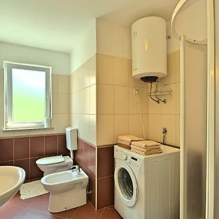 Zuss Apartment