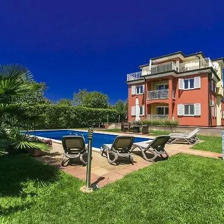 Zuss * Novigrad (Istria)